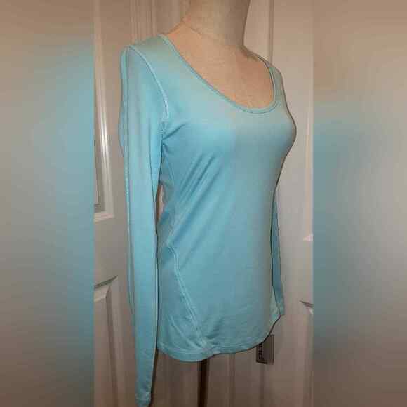 HIND Breathable Sports Top Reflective Back Circle Women Size Small New Nwt - Picture 2 of 4